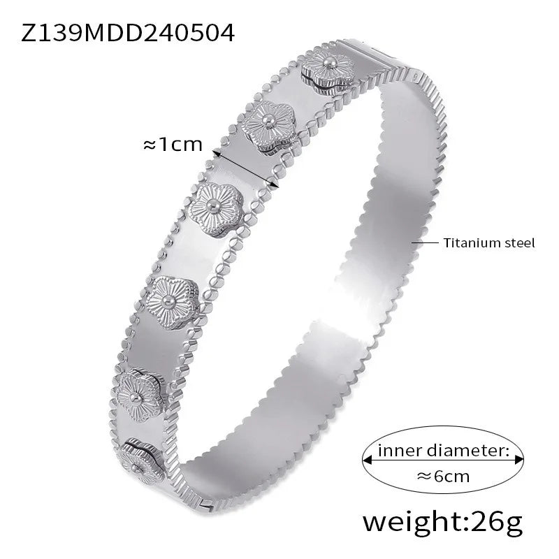 Unisex Gold/Silver Classic Stainless Steel Laser Five-Leaf Flower Open Bracelet & Bangles Simple For Woman Party Jewelry Clover Qme Silver 5