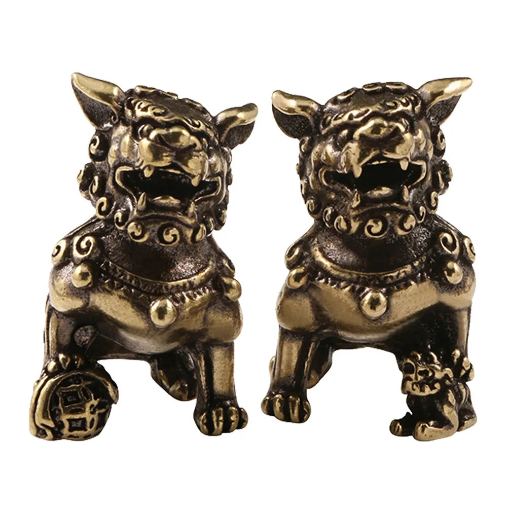 1Pair Lion Brass Tea Pet Exquisite Vintage Statue Decor for Home Hotel Restaurant Desktop Mini Lion Ornament Retro Design Qme