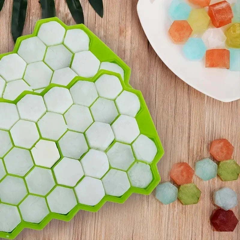 Large-capacity Silicone Ice Trays Mold Reusable Honeycomb Ice Cube Maker Food Grade Ice Maker with Lids Popsicle Mould Ice Mold Qme