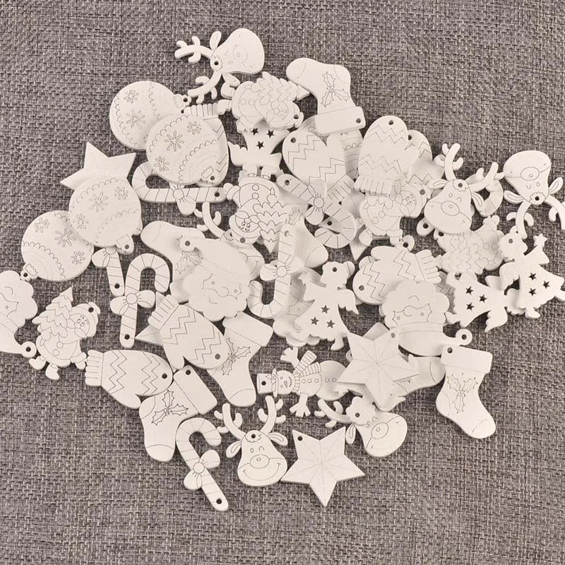 50Pcs 20-31.5mm Mixed New Year White Santa Claus/Elk/Snowman Wooden Pendant DIY Crafts Supplies Christmas Party Home Decor Gifts Qme