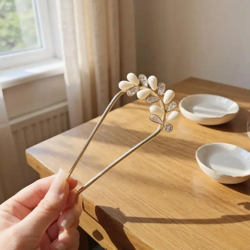 Elegant Pearl Flower Hair Combs Pins French Retro Bun Accessories Qme