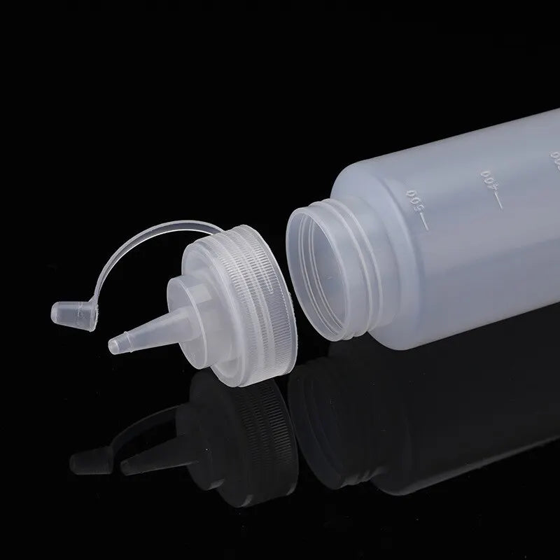 500 ML Plastic Pointed Mouth Squeeze Type Sauce Bottle Made Environmentally Friendly Materials Clean Dustproof Seasoning Bottles Qme