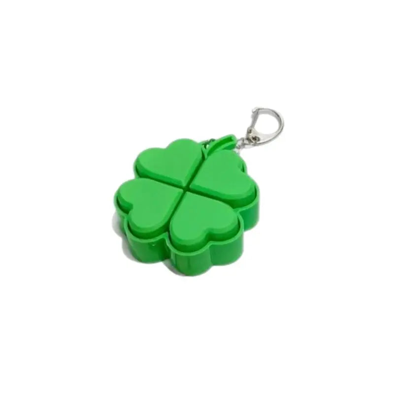 Lucky Four-leaf Clover LED Light Up Keychain Clickable Buttons Stress Qme Green