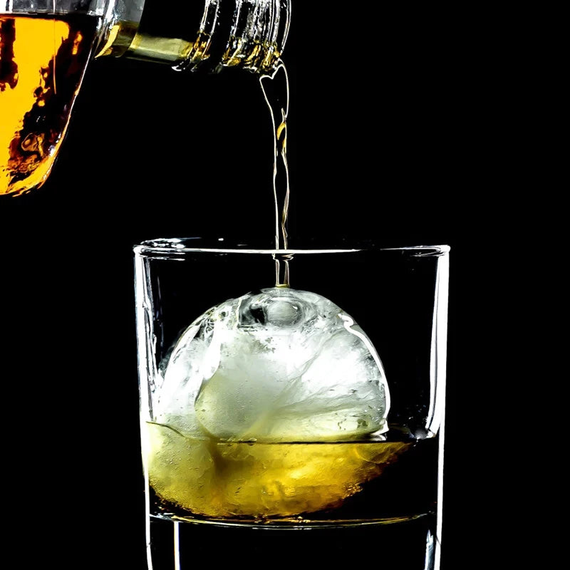 New Ice Ball Mold Ice Ball Maker DIY Ice Cream Moulds Whiskey Cocktail Sphere Round Ice Cube Mold Bar Party Kitchen Accessories Qme