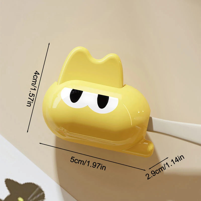 Plastic Clip Cartoon Toothbrush Portable Head Cover Dustproof Qme