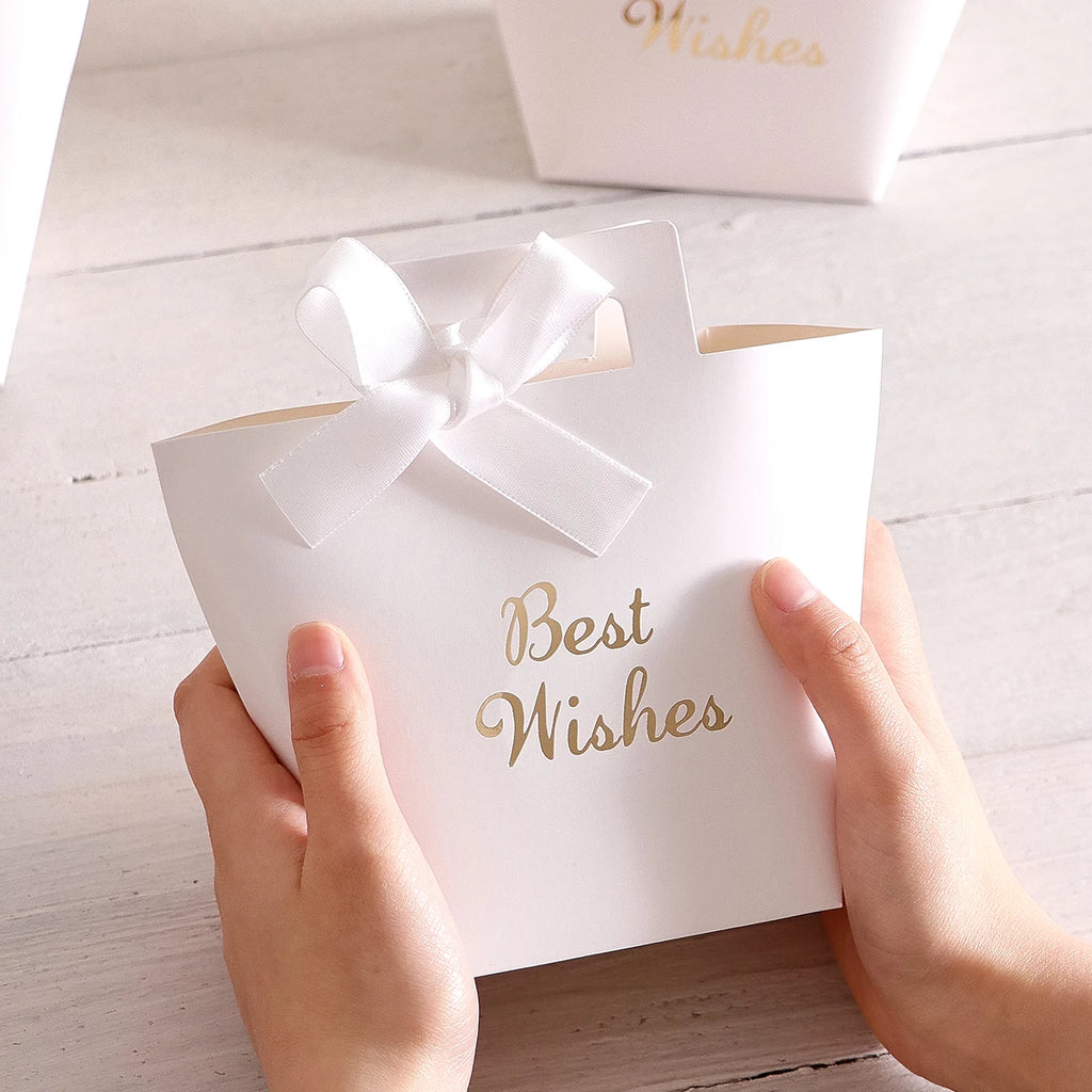 A Set of 5 Exquisite Mini Gift Boxes, Designed for Weddings, Decorated with Gold-Stamped "Best Wishes" and Ribbon Bows. Elegant and Refined, It Is the Perfect Choice for Weddings, Anniversaries, and Various Special Occasions. Qme