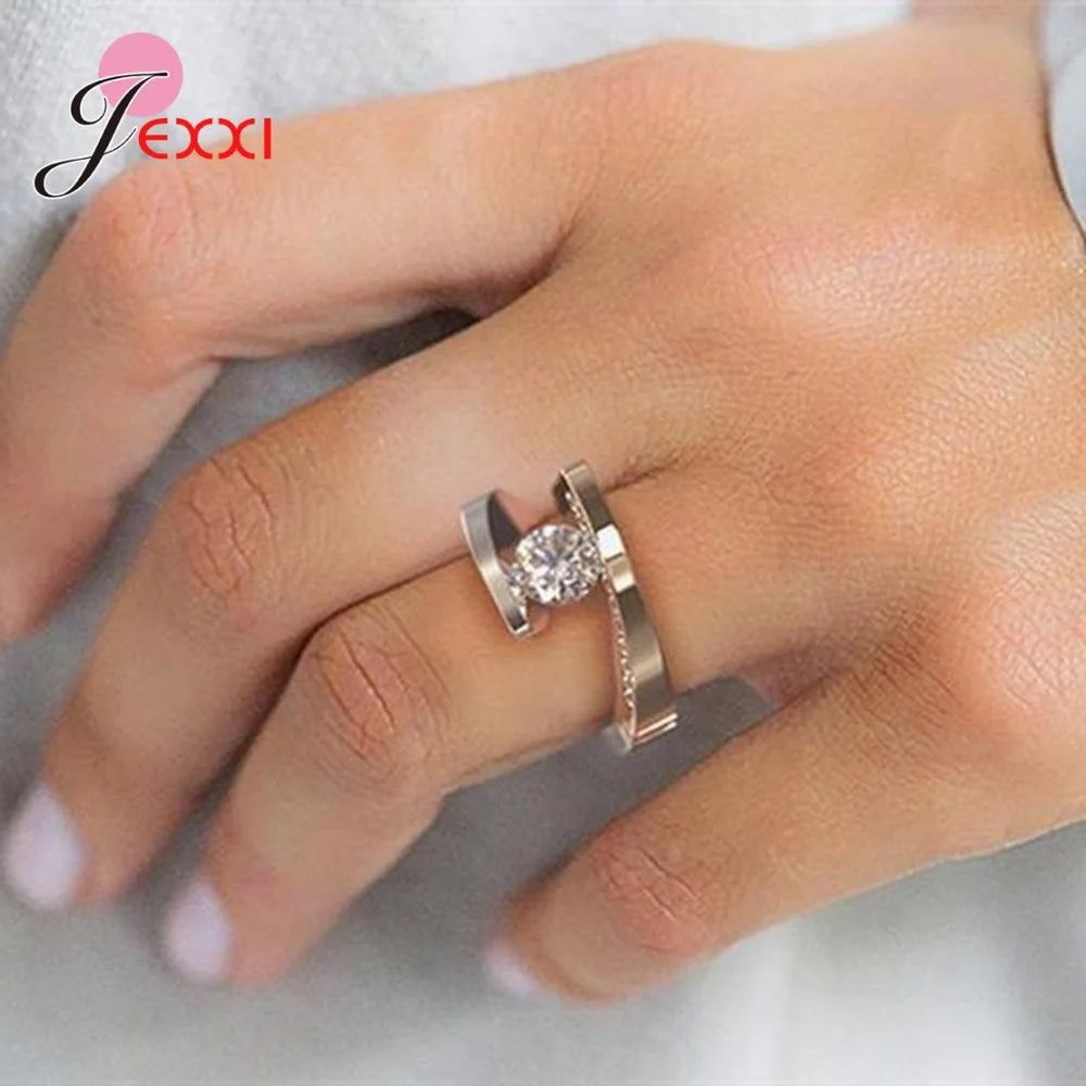 Luxury Bridal Rings Size 6 7 8 9 10 New Princess 925 Sterling Silver Rose Gold Color Women Rhinestone Crown Engagement Jewelry Qme