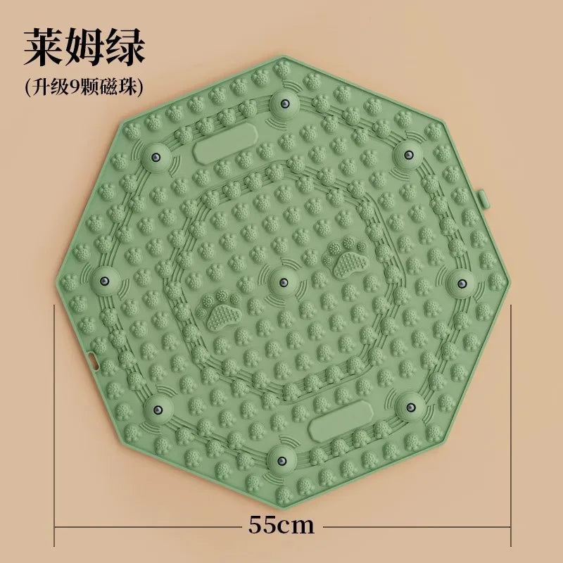 Traditional Chinese Medicine Round Acupressure Board Jogging Foot Qme green