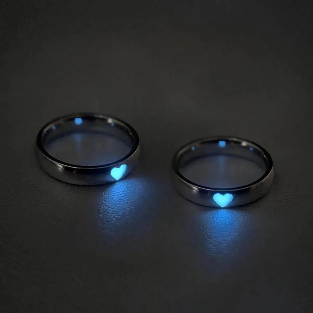 Blue Pink Luminous Ring for Couple Creative Love Heart Index Finger Ring Glowing in The Dark Rings Jewelry Valentine's Day Gift Qme
