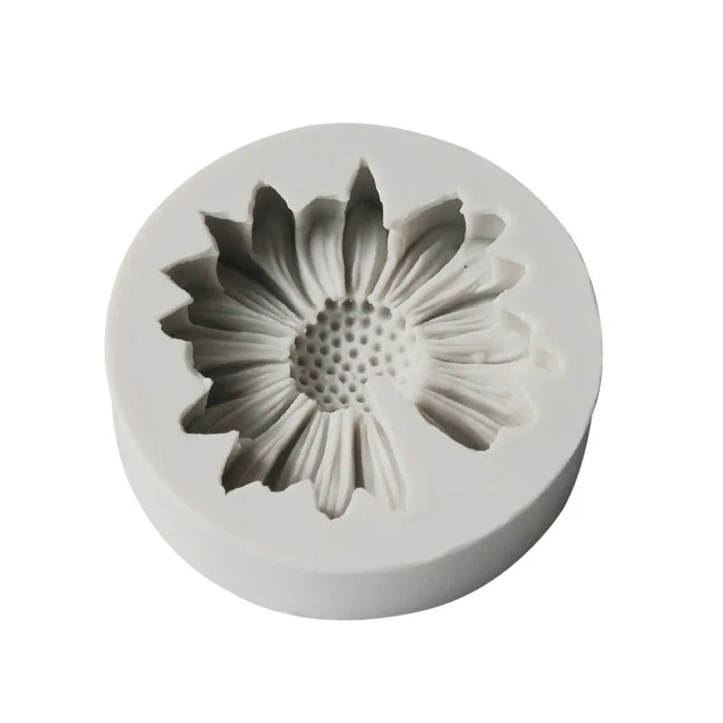 3D Daisy Flower Mold Sun Silicone Aromatherapy Epoxy Soap Candle DIY Qme