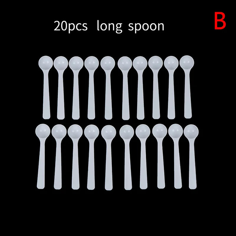 New 20PCS 1g Plastic 1 Gram Scoops/Spoons For Food/Milk/Medcine Measuring Spoons. Qme B 20pcs