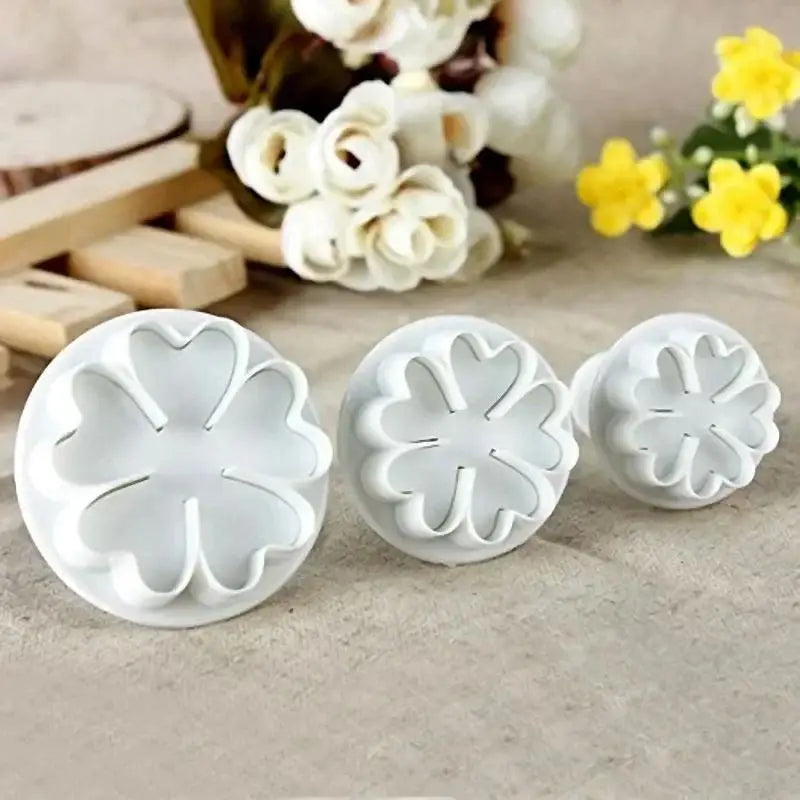 3Pcs Baking Convenience Tools Primrose Flower Plunger Cutters Fondant Cake Decorating Accessories Supplies Cake Tools Qme