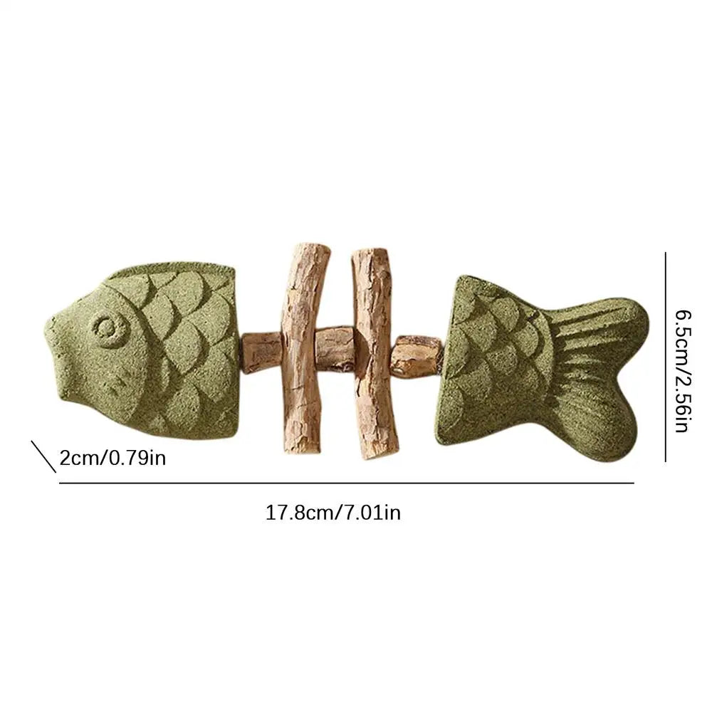 Silvervine Cat Toy Catnip Natural Wooden Fishbone-Shaped Cat Silvervine Sticks for Licking Pawing Playing Reducing Boredom Qme 01