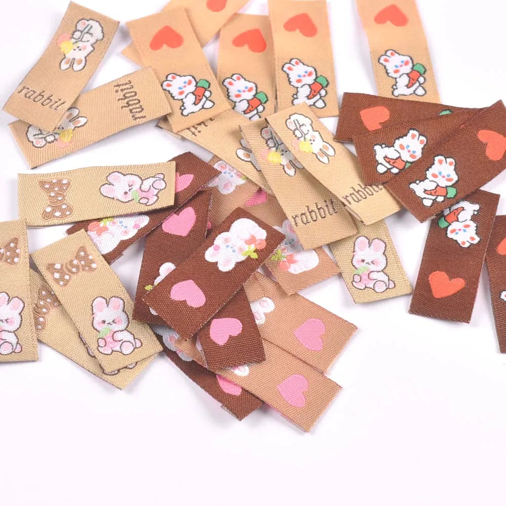 50Pcs Kawaii Rabbit Heart Labels For Clothing Accessories Kid Garment Tags DIY Crafts Sewing Supplies Handmade Decorative c3574 Qme