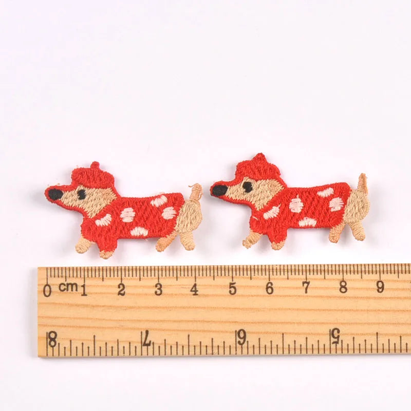10pcs mix colors Multiple designs sausage dogs cloth patch For Clothing Headwear Bags Decoration Sewing Accessories Qme 3