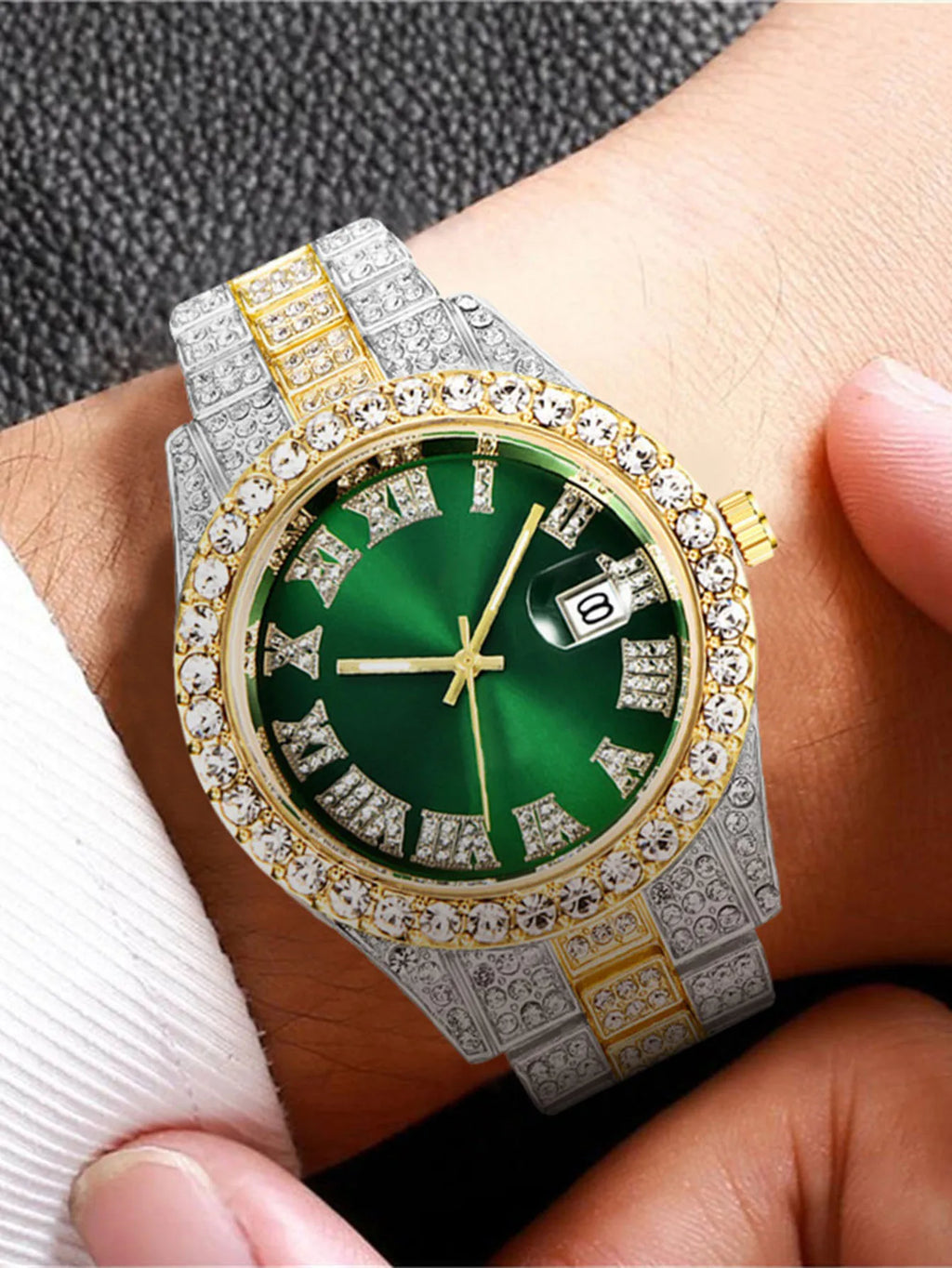 Full Faux Diamond Steel Strap Large Dial Quartz Watch Qme