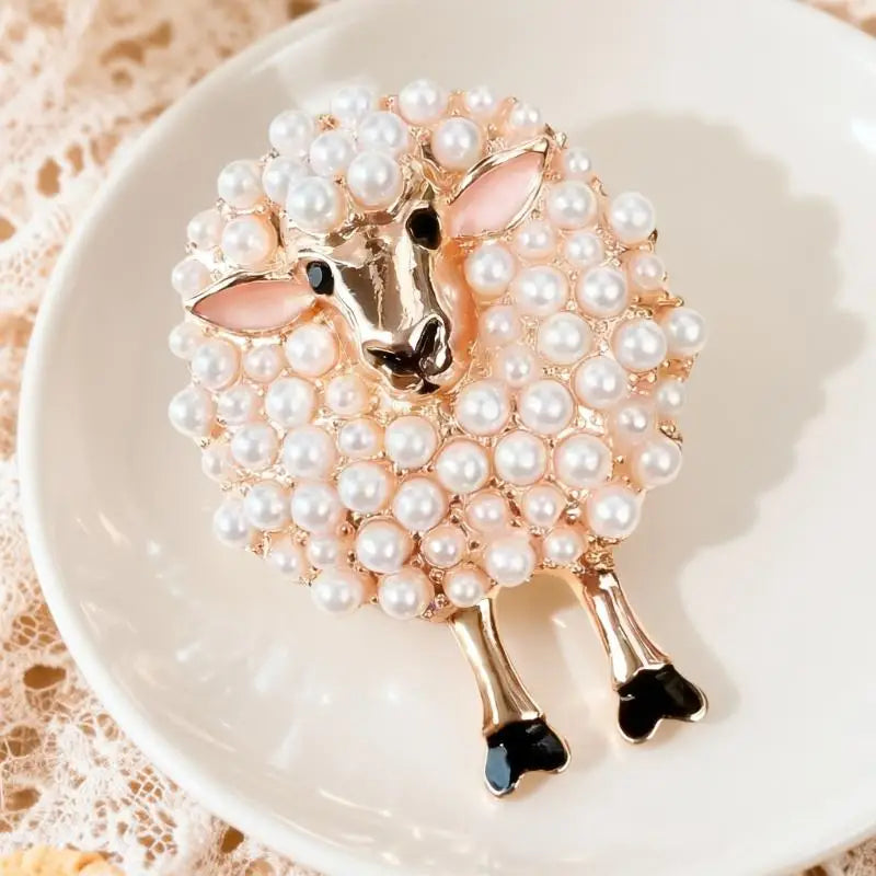 Sheep Shape Full Drill Design Elegant Decoration Vintage Pearl Brooch For Women Daily Outfit Qme style 1