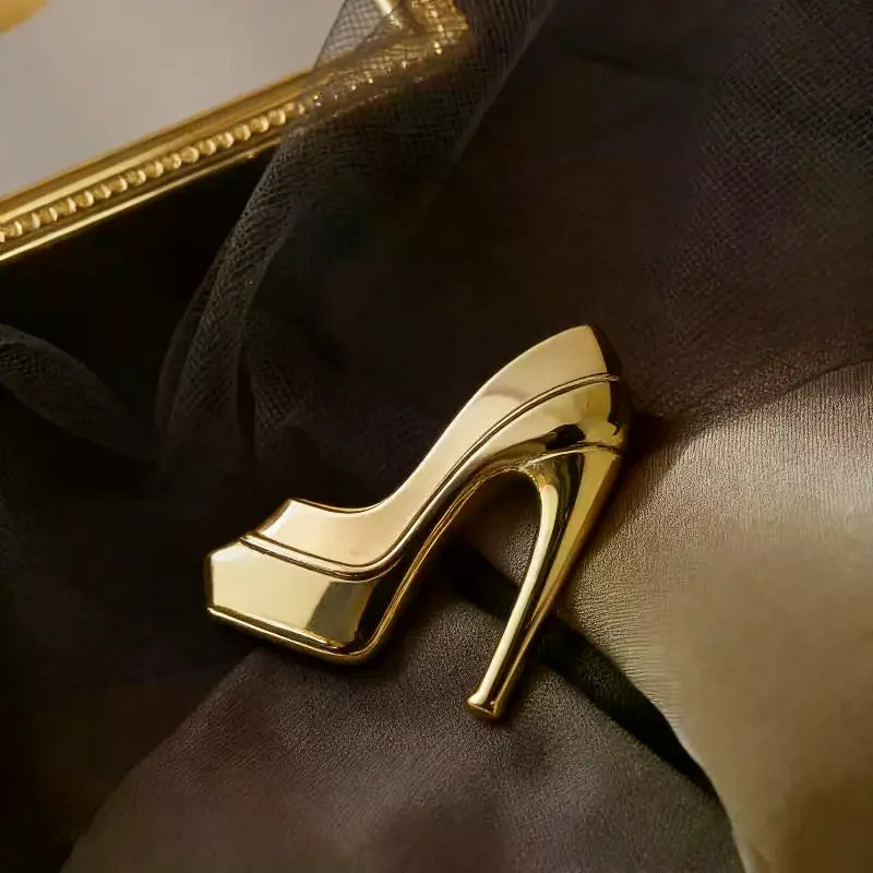 Vintage Gold Tone Brooch - Oversized High Heel Flower Lapel Pin for Women Suit Coat Jewelry Qme
