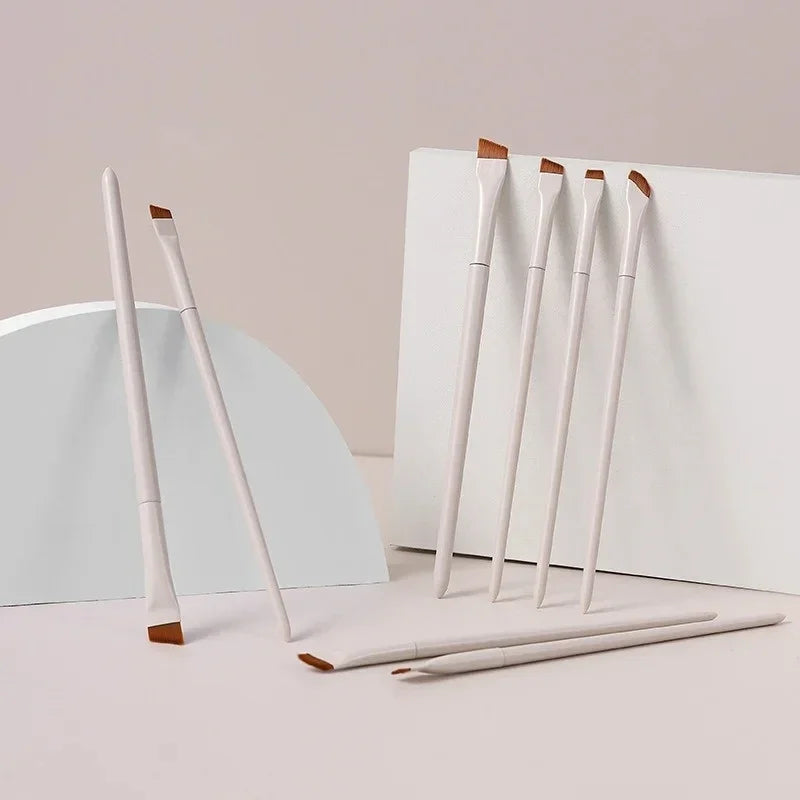 Makeup Brushes Set Upgrade Blade Eyeliner Brush Fine Oblique Head Eyebrow Brush Under The Eyes Place Precise Detail Brush Qme