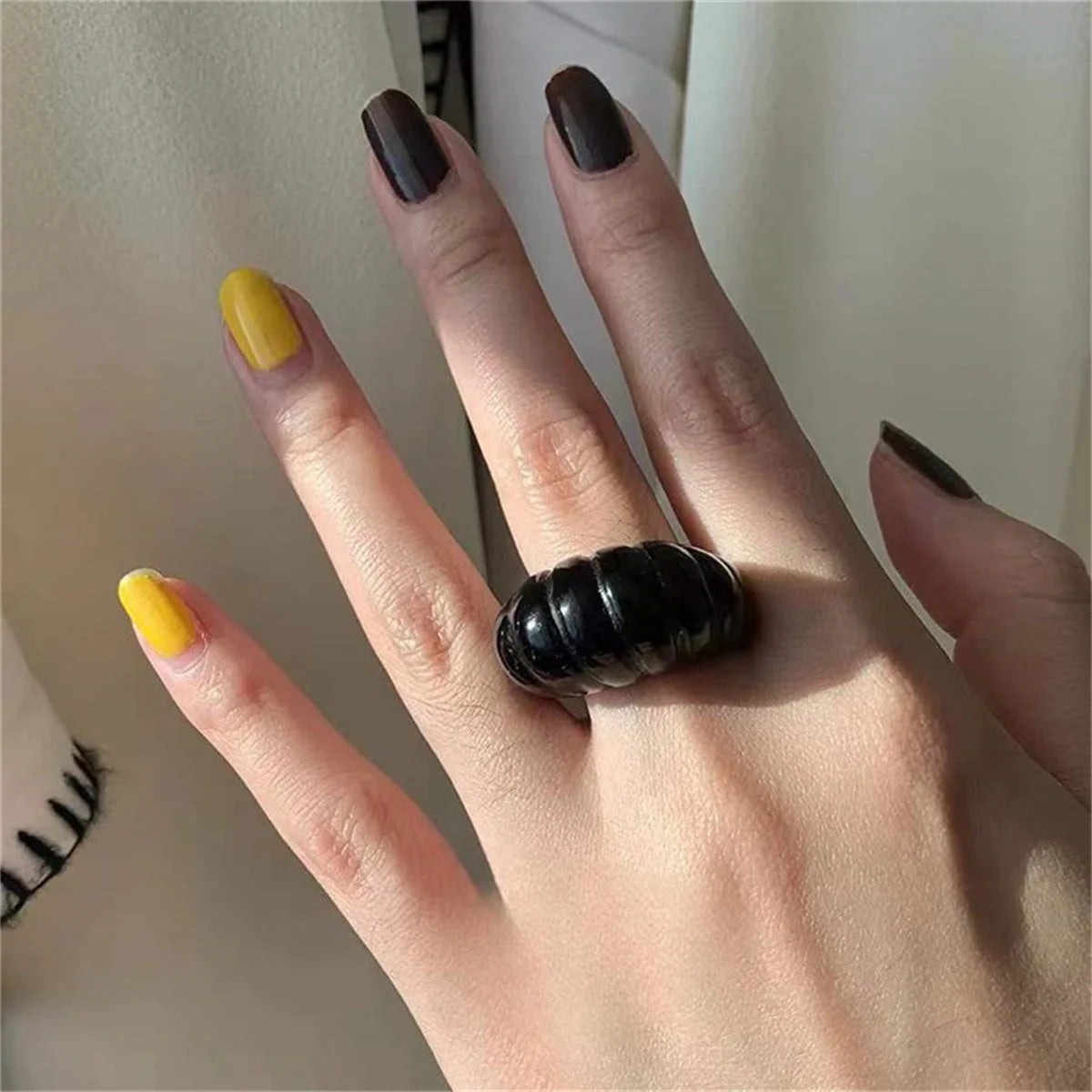 Y2k Vintage Geometry Round Acrylic Ring Women Hip Hop Transparent Resin Hio Hop Finger Ring Temperament Charm Jewelry Gift Rings Qme Size 7 hupo