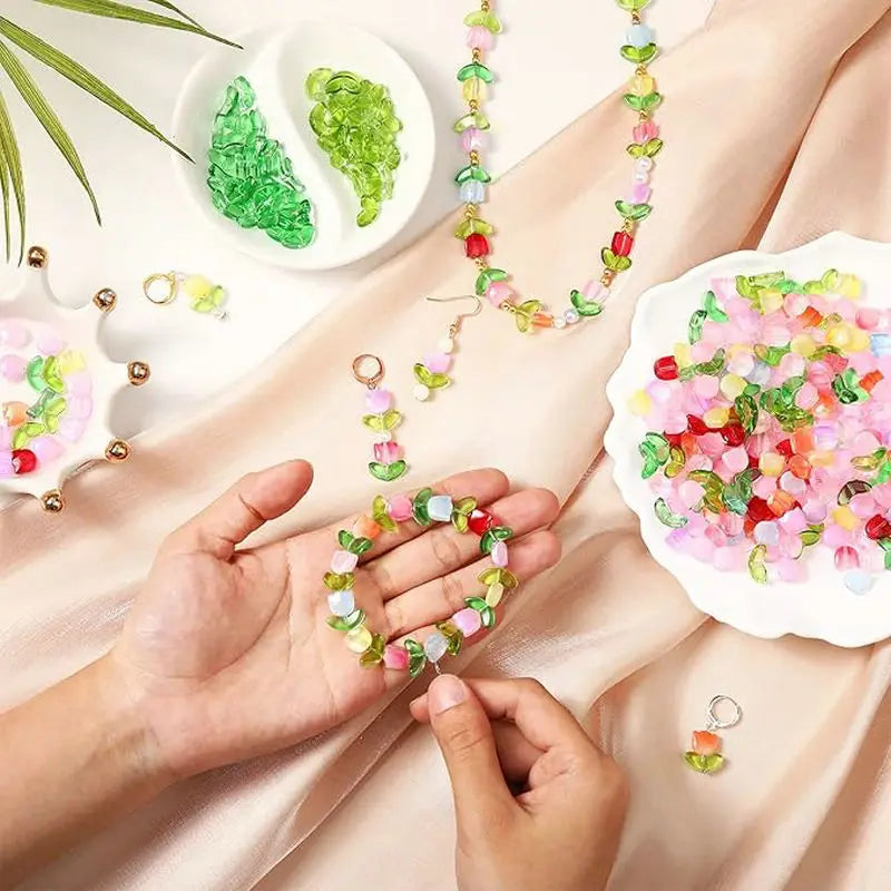 20PCS Glass Tulip Flower Beads Handcrafted Crystal Loose Beads for Spring Summer Valentines Wedding DIY Jewelry Making Gifts Qme