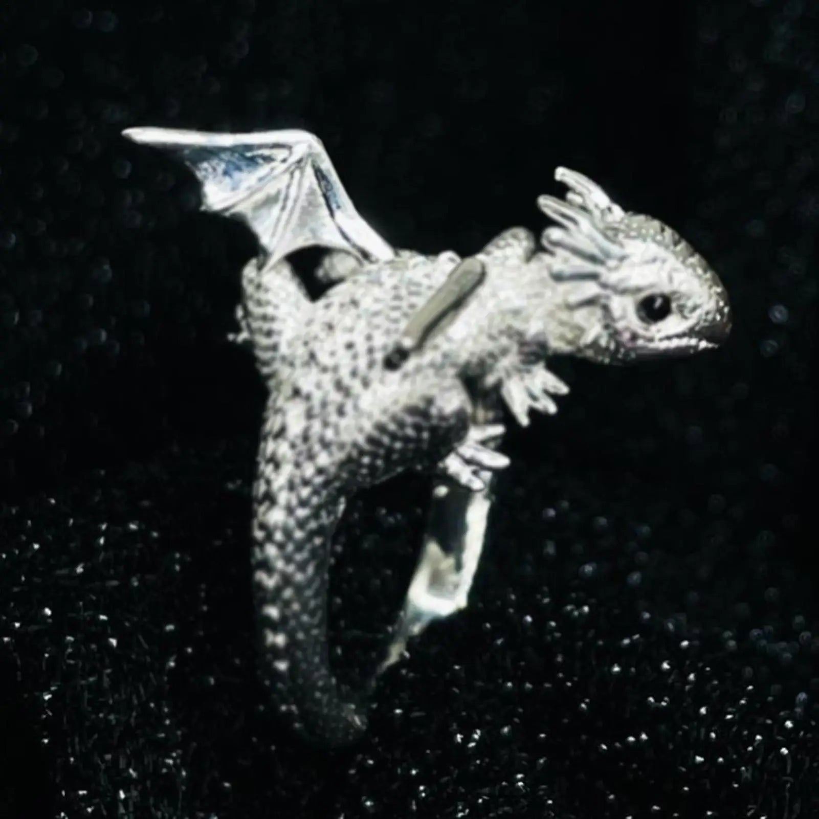Dragon Crochet Ring Crocheting Rings for Tension Adjustable Dragon Crochet Ring Finger Yarn Knitting Tension Ring for Women Qme