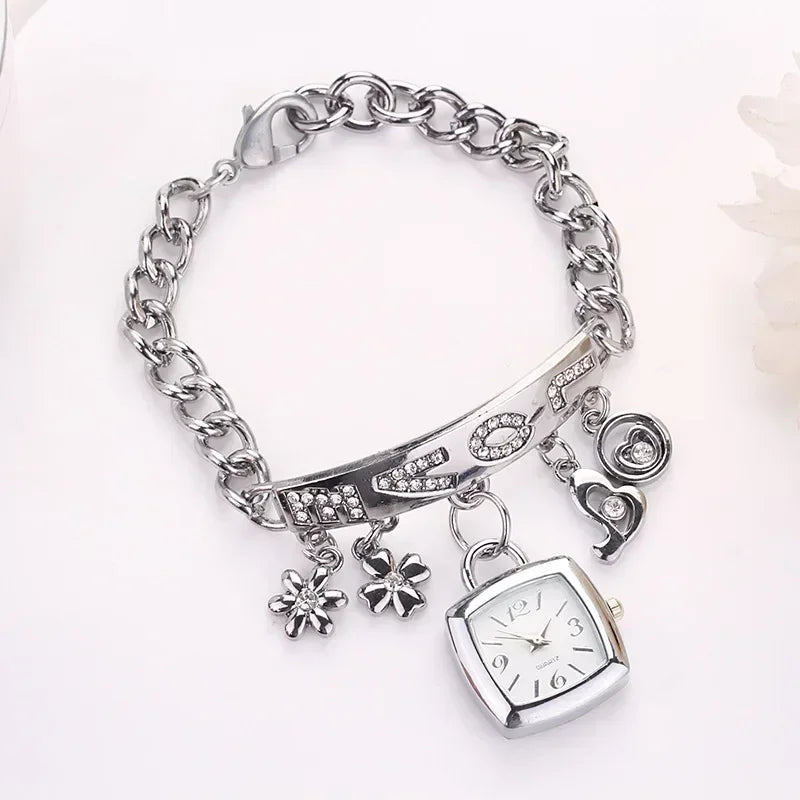 Women Watches with Letters Rhinestone Inlaid Chain Bracelet Flower Pendant Wrist Watch Ladies Dress Watches Gift Zegarek Damski Qme