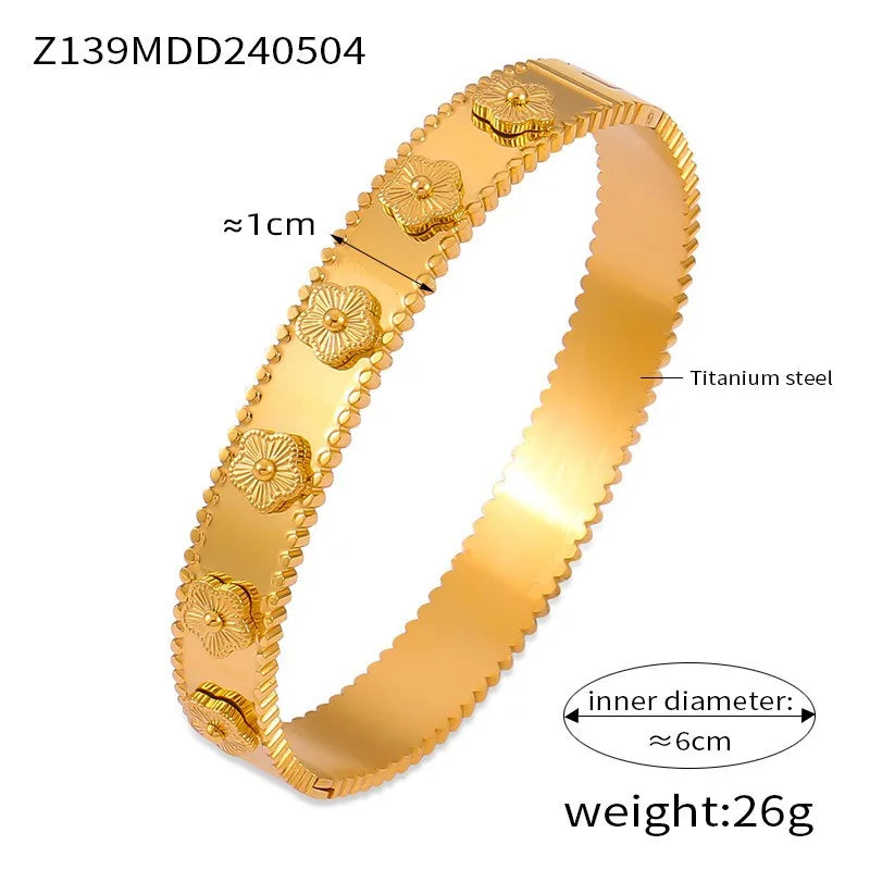 Unisex Gold/Silver Classic Stainless Steel Laser Five-Leaf Flower Open Bracelet & Bangles Simple For Woman Party Jewelry Clover Qme Gold 6