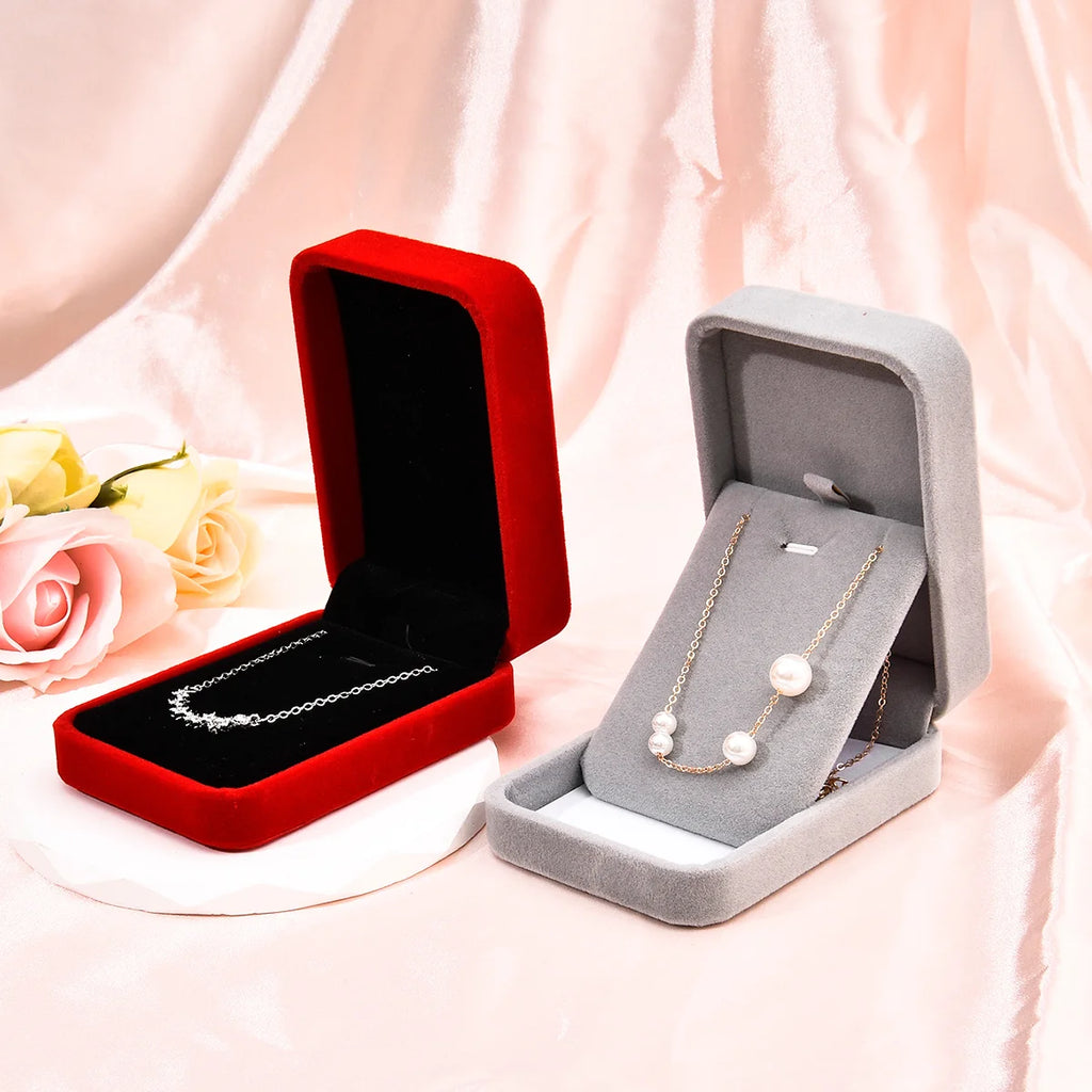1 round cornered velvet jewelry box, long chain bracelet, ring packaging box, jewelry storage box, necklace box Qme
