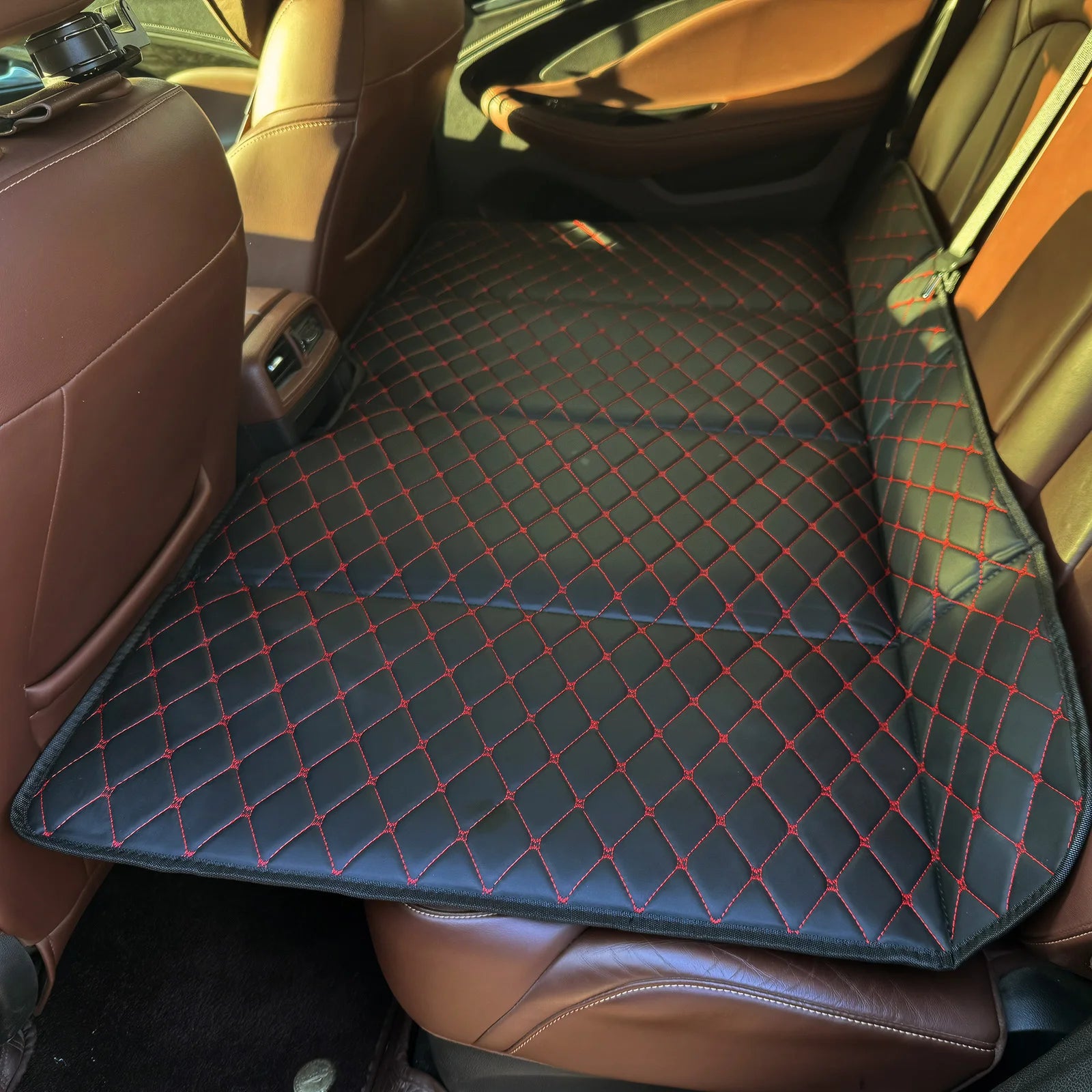 Car Mattress PU Leather Car Back Seat Folding Bed Mattress Non-Inflatable Portable Back Seat Mattress for Sedan SUV Truck Qme