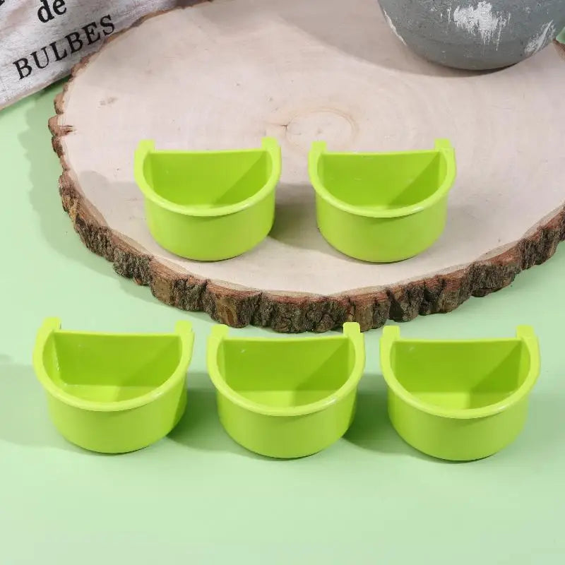 Small Animals Budgie Parrot Parakeets Lovebirds Bird Food Feeding Qme Green