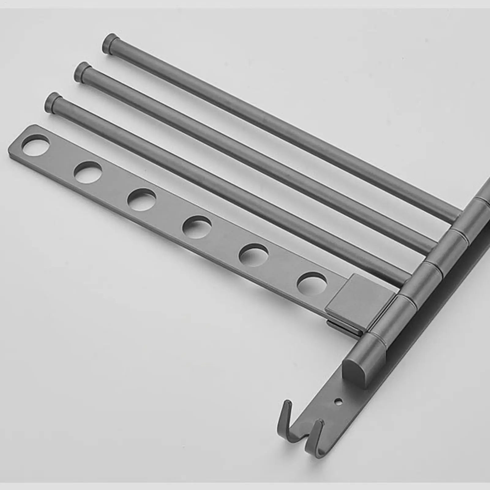 Towel Rack For Wall 4-Arm Swivel Towel Racks For Bathroom Swing Out Organizer Wall Mount Hanger For Laundry Room Shower Room Qme