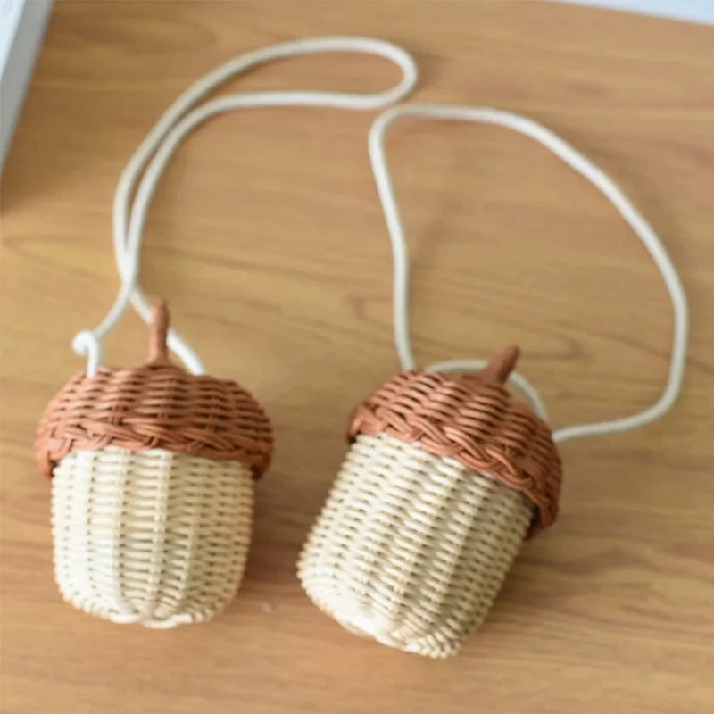Acorn Shaped Storage Basket Handwoven Round Rattan Bucket Bag Qme