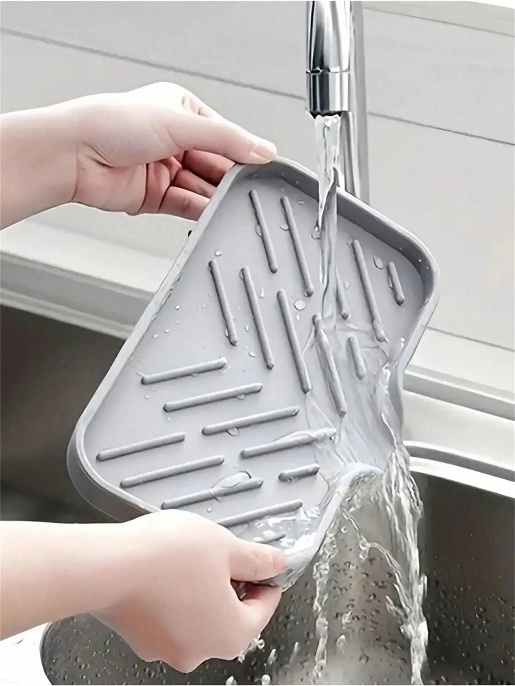 Silicone Drain Rack Kitchen Sink Splash Guard Faucet Handle Drip Qme M