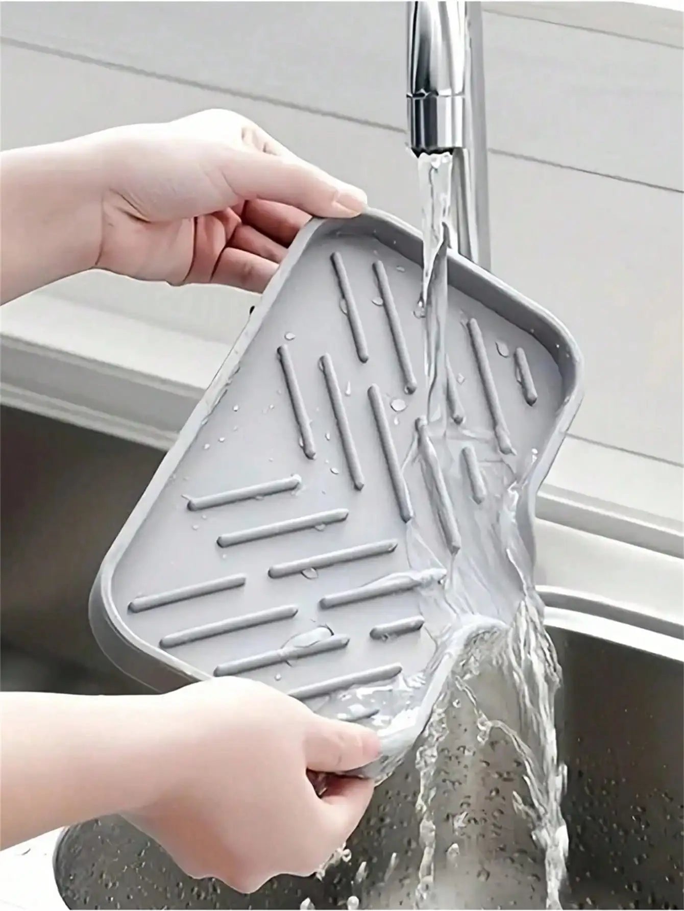 Silicone Drain Rack Kitchen Sink Splash Guard Faucet Handle Drip Qme M