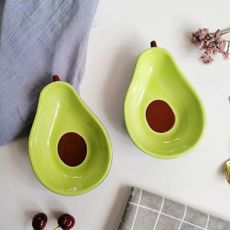 Creative Avocado Shaped Ceramic Dish Home Fruit Salad Plate Dessert Bowl Cartoon Tableware Dumpling Dipping Sauce Seasoning Dish Qme