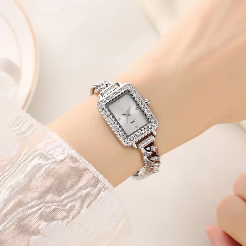 New women's watch, niche fashion, vintage fashion, colorful temperament bracelet watch, square quartz bracelet watch Qme 2