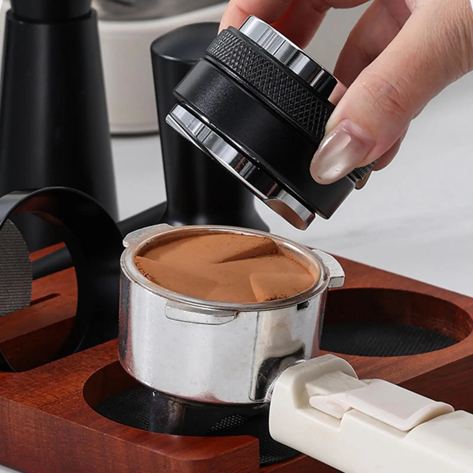 Tamper Kit 7 Pieces Universal Tamping Station Distribution Tool Coffee Distributor Accessories Kit For Home Kitchen Studio Bar Qme
