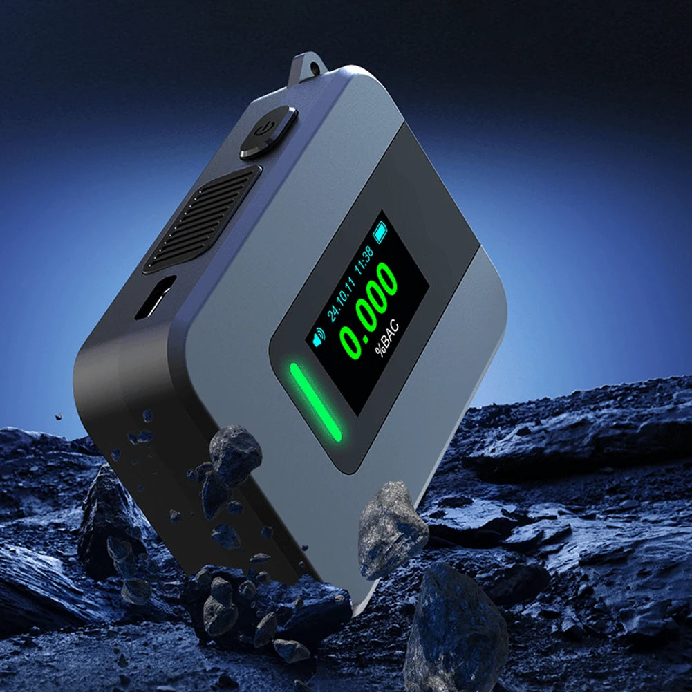 Electrochemical Alcohol Tester USB Rechargeable Non-Contacting Electronic Breathalyzer Portable Alcohol Meter for Personal Use Qme