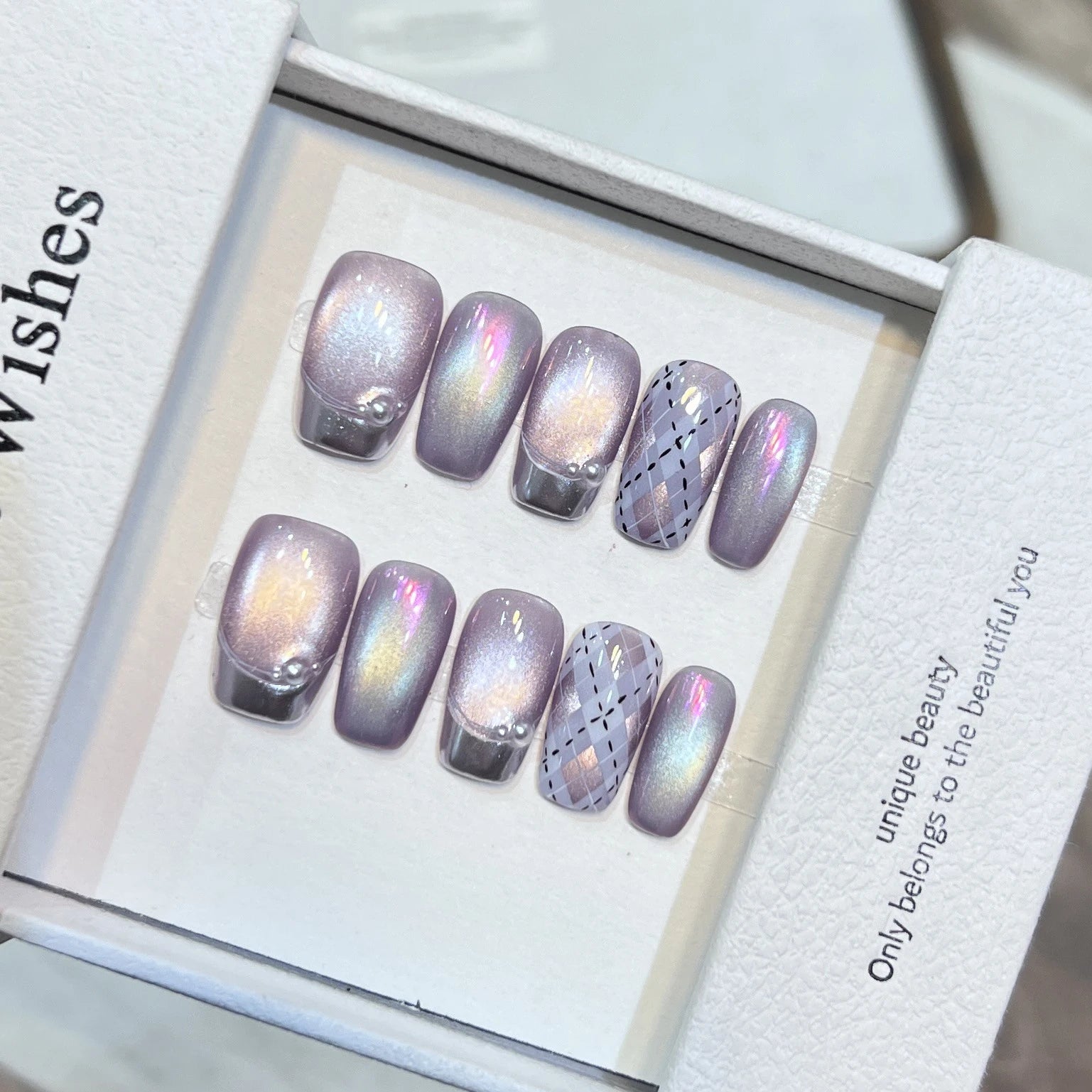 Rainbow Cat Eye Handmade Medium Square Fake Nails Grid Sweet Patterns Qme GJ-CDJ-879-M