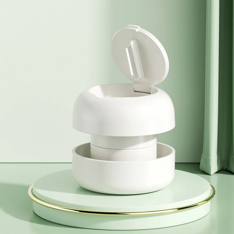 Pill Cutting Dispenser Organizer 1 Portable Grinder Cutter Qme 6CM white