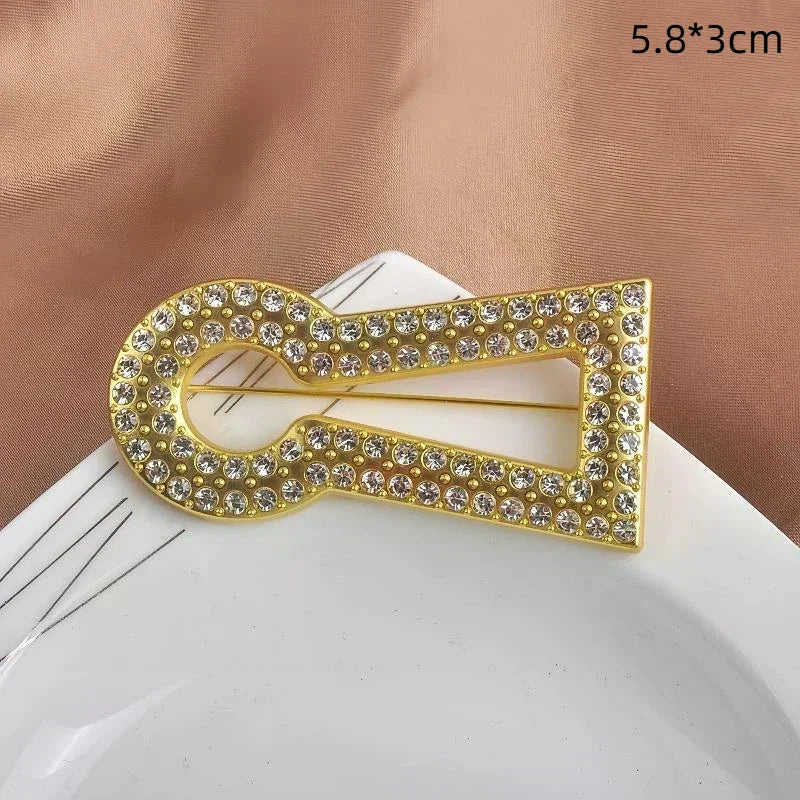 Rhinestone Brooches For Women Fashion Lapel Pins Suit Scarf Buckle Vintage Jewelry Accessories Gifts Qme