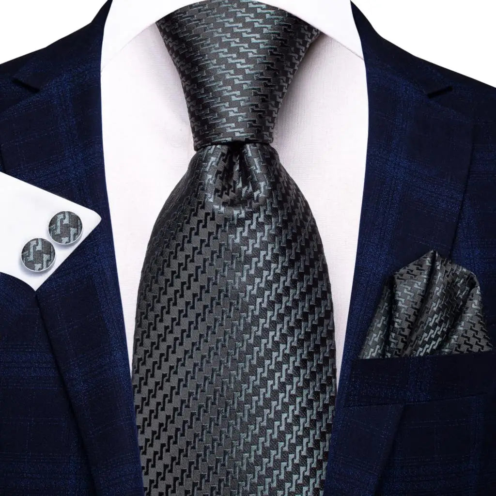 Hi-tie Smoke Grey Tie Men Elegant Mens Necktie Pocket Square Cufflink Qme