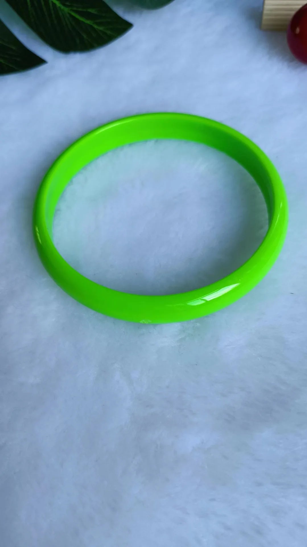 1CM Colorful Candy Acrylic Wide Face Bangle Bright Exaggerated Y2k Resin Bracelet Summer Hip Hop Sport High Street Bangle Qme green 68mm