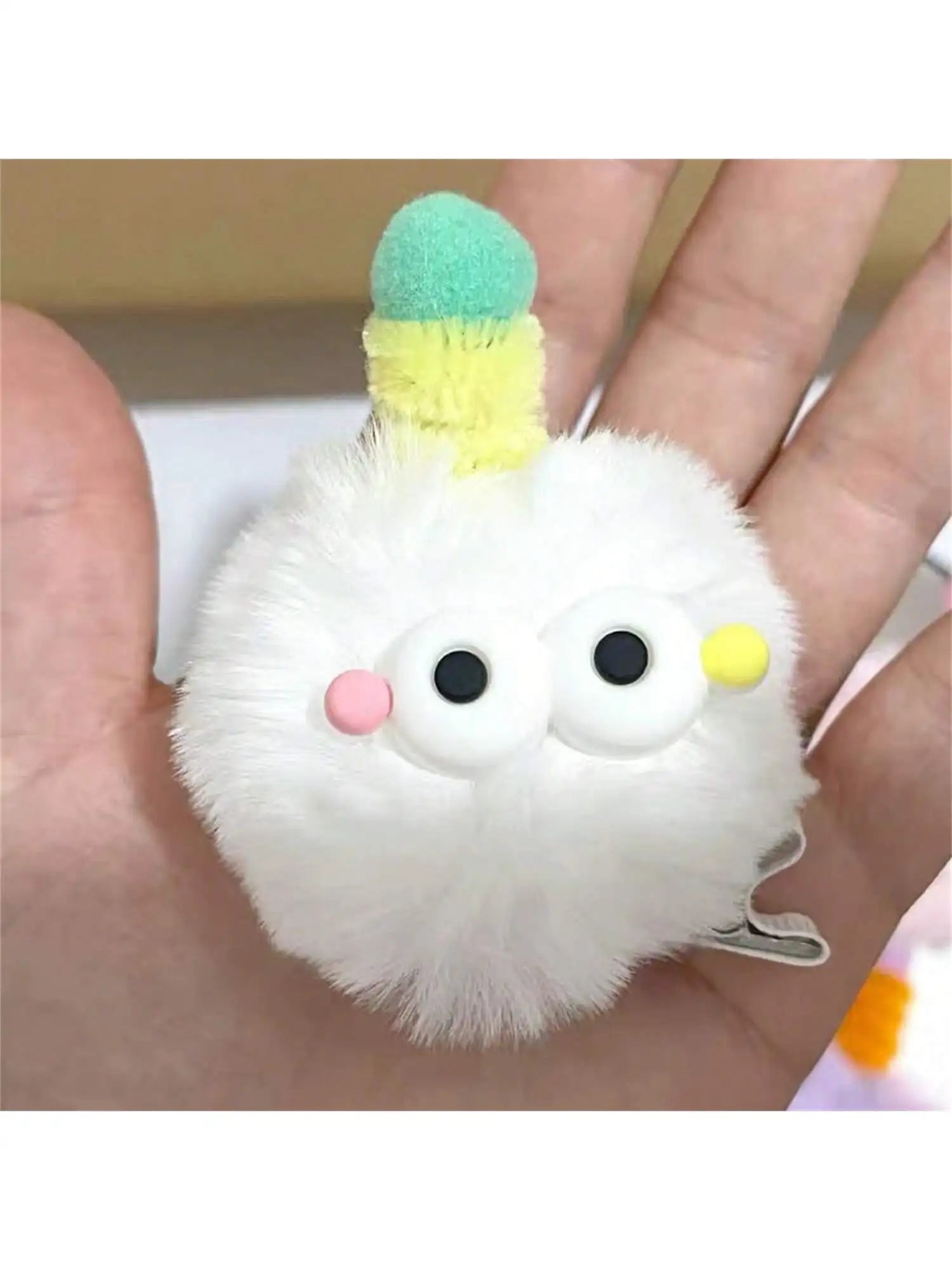 Women's Hair Clips Colorful Cute Furry Baby Coal Balls Soft Cartoon Qme white