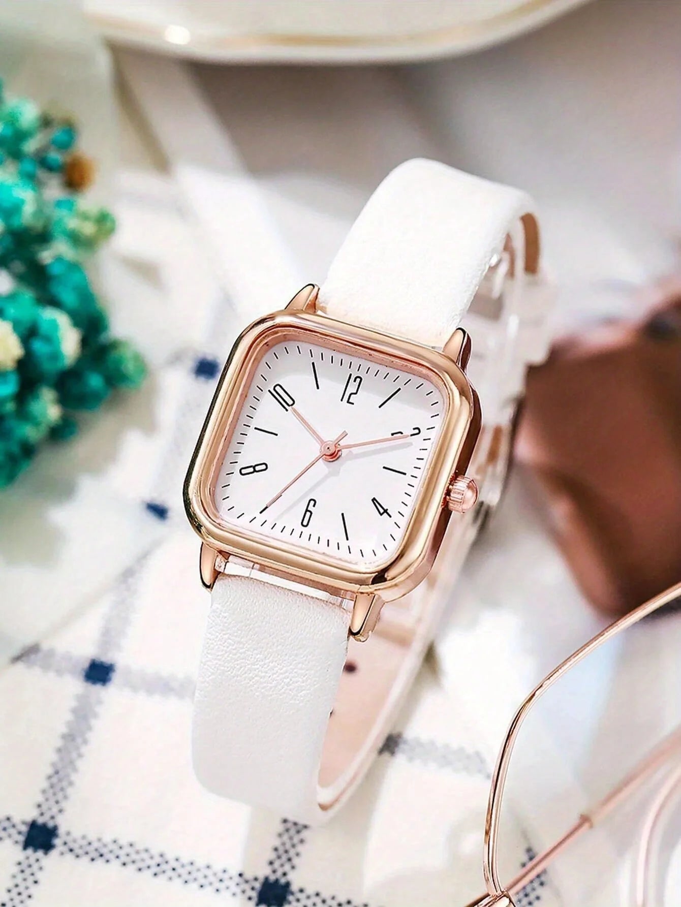 New Women Watch Luxury Bracelet Set Fashion Business Leather Quartz Wrist Watches for Women Gift Set Relogio Mujeres Qme