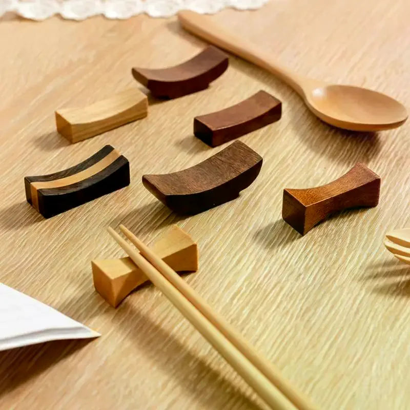 Creative Japanese Chopsticks Holder Wooden Chopstick Pillow Spoon Qme