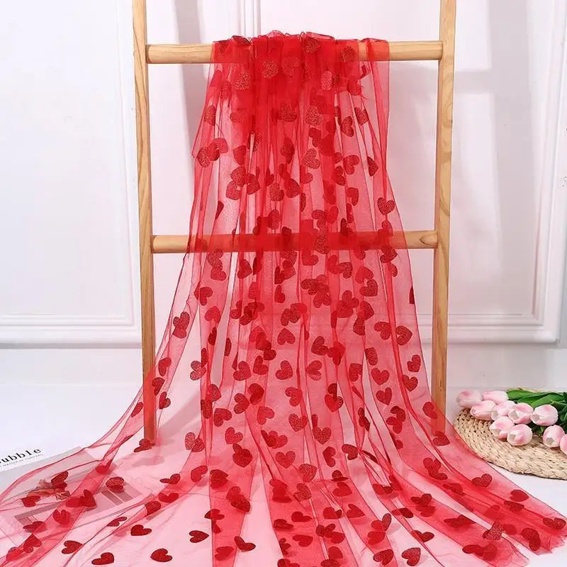 Red Heart-shaped Mesh Tablecloth Perfect For Decorating Wedding Banquets Parties And Romantic Valentines Day Candlelight Dinners Qme