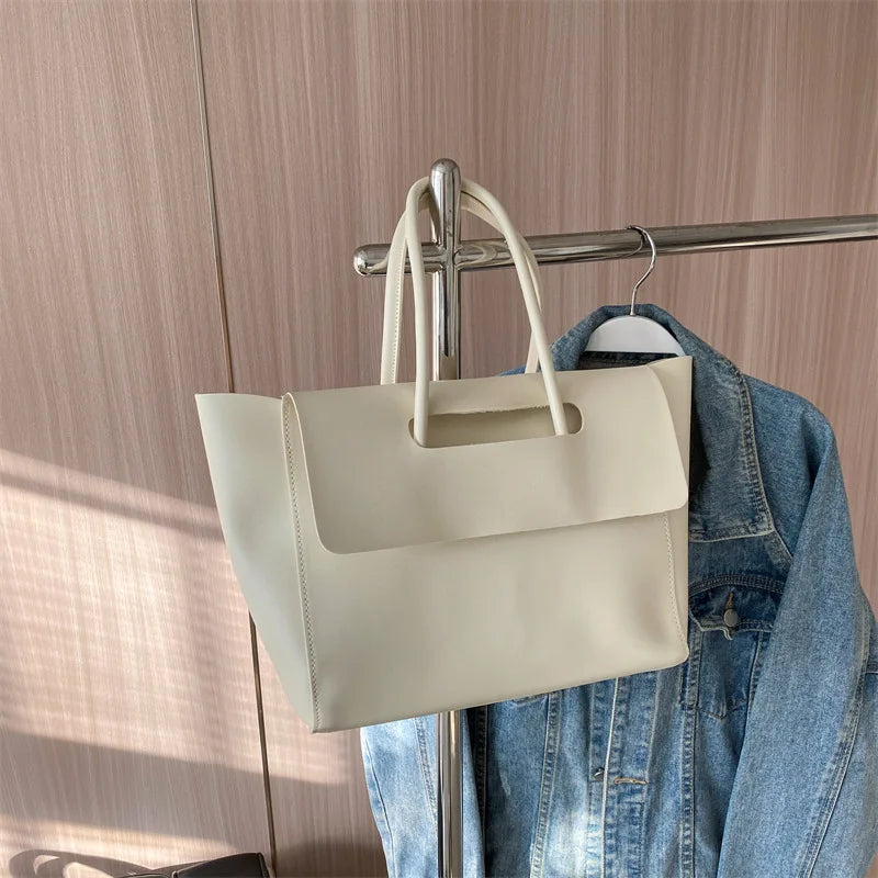 Female Tote Bag Korean Version Handbag Premium Trendy Retro Commuter Qme Beige