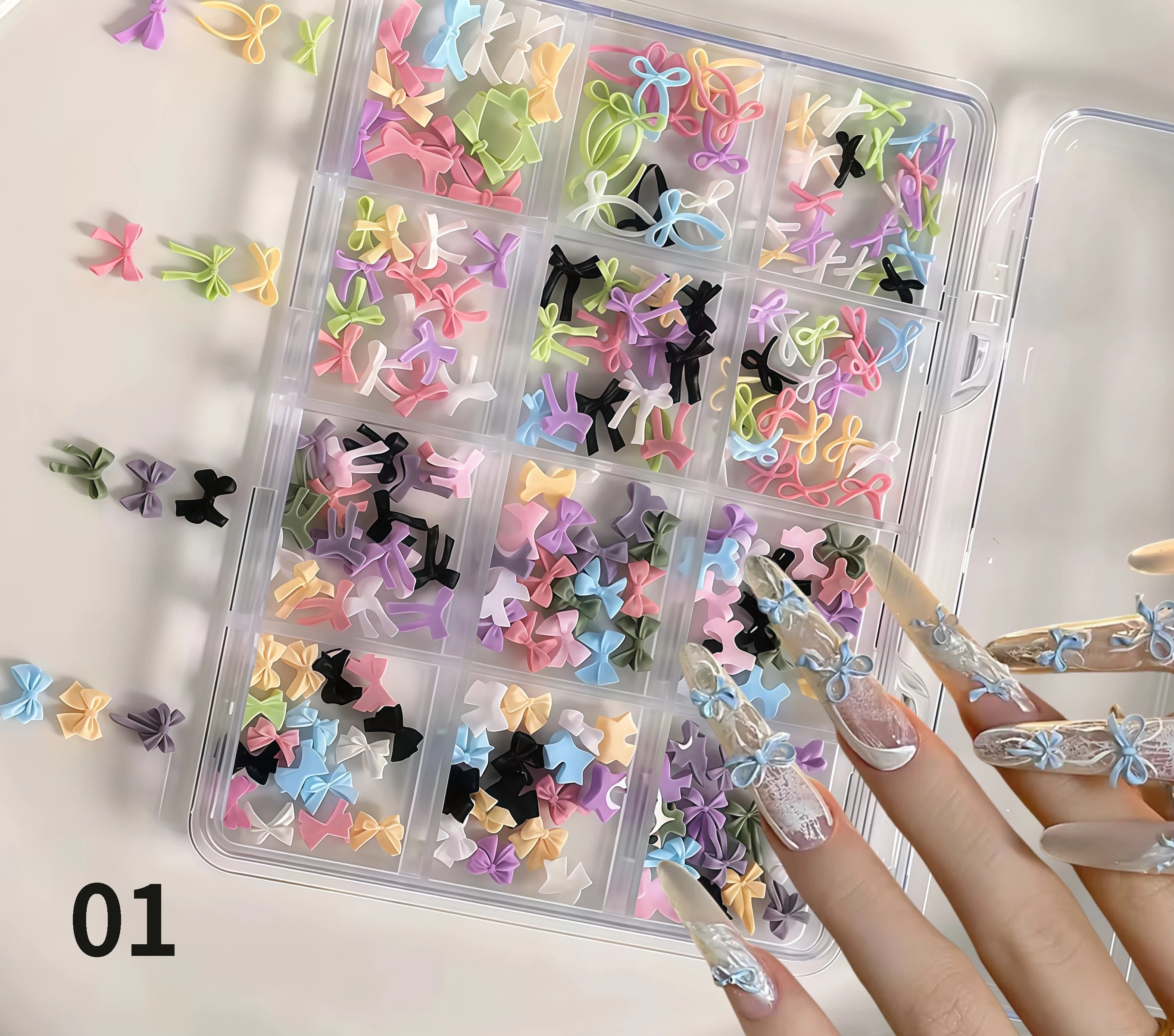 16-compartment Butterfly Resin Nail Art Accessories Colorful Qme